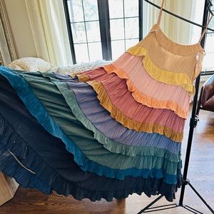 COLORFUL FLOWY DRESS STORIA M well made from boutique muted rainbow  love this!